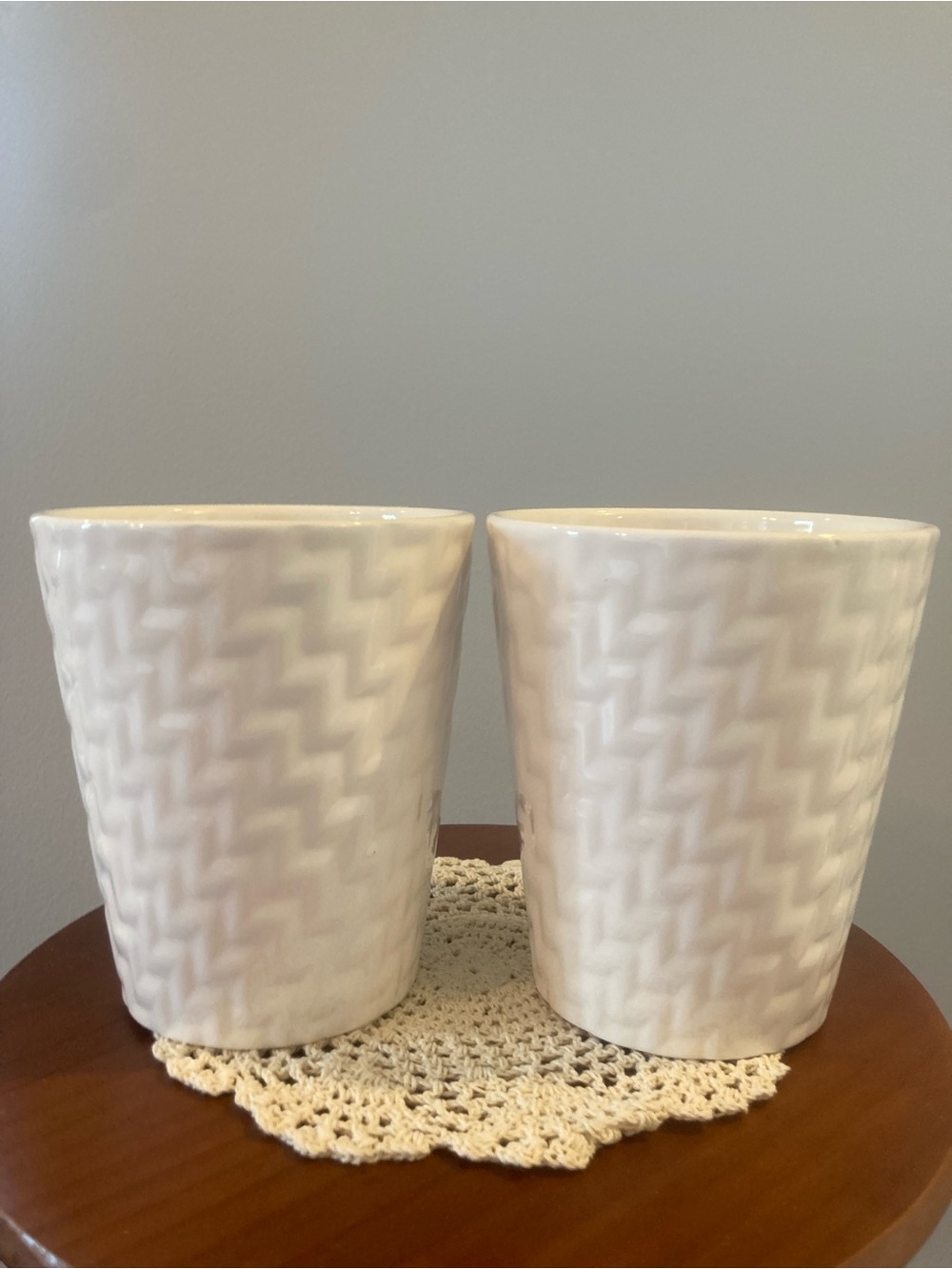 2 Planters Ceramic White Textured Planters Pair – Elegant Home Accent